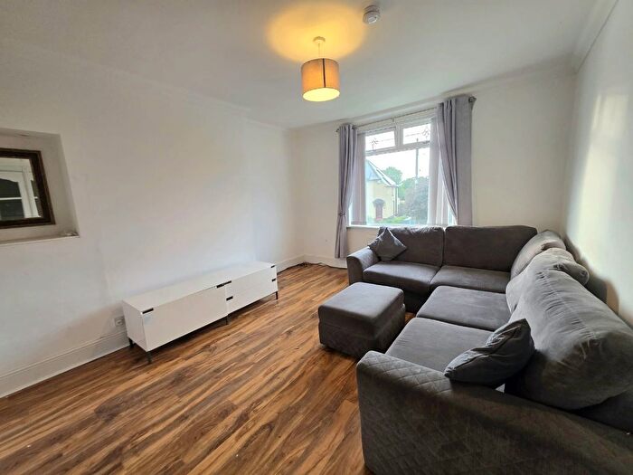 2 Bedroom Flat To Rent In Greengairs Road, Greengairs, North Lanarkshire, ML6