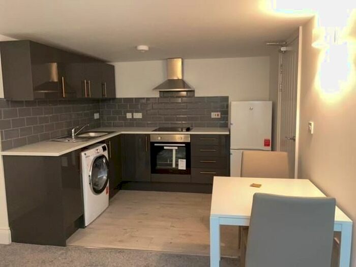 1 Bedroom Flat To Rent In Victoria Buildings, High Street, Runcorn, WA7