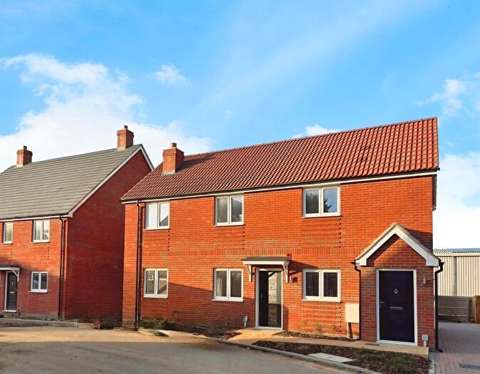 1 Bedroom Maisonette For Sale In Wisteria Way, Harwich, CO12