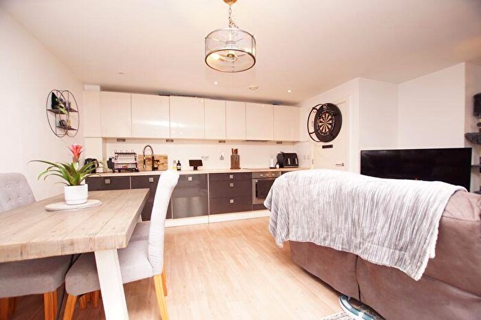 1 Bedroom Apartment For Sale In The Chandlers, Salt Meat Lane, Gosport, PO12