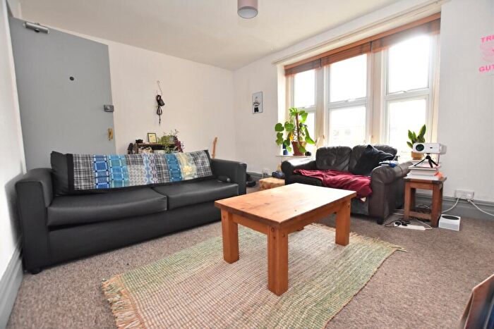 3 Bedroom Terraced House To Rent In North Street, Bedminster, Bristol, BS3