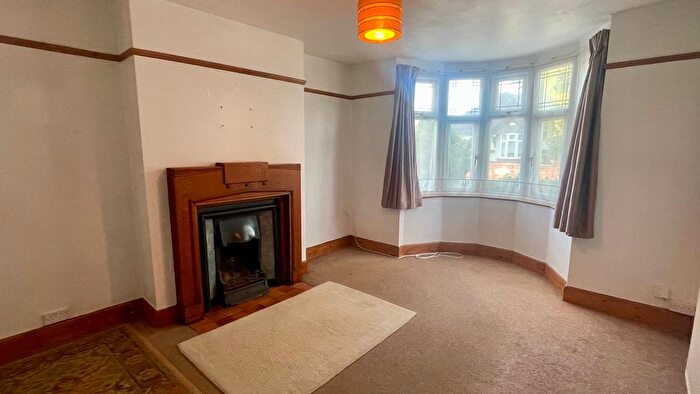 4 Bedroom Detached House For Sale In Waterloo Road, Peterborough, PE1