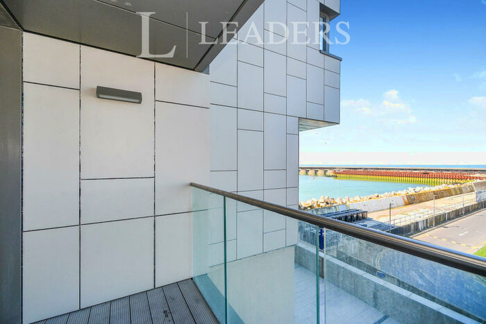 3 Bedroom Apartment To Rent In Sirius, The Boardwalk, BN2