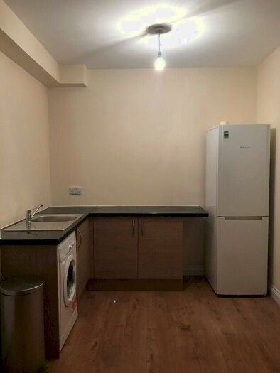 Studio To Rent In Wanstead Park Road, Ilford, IG1
