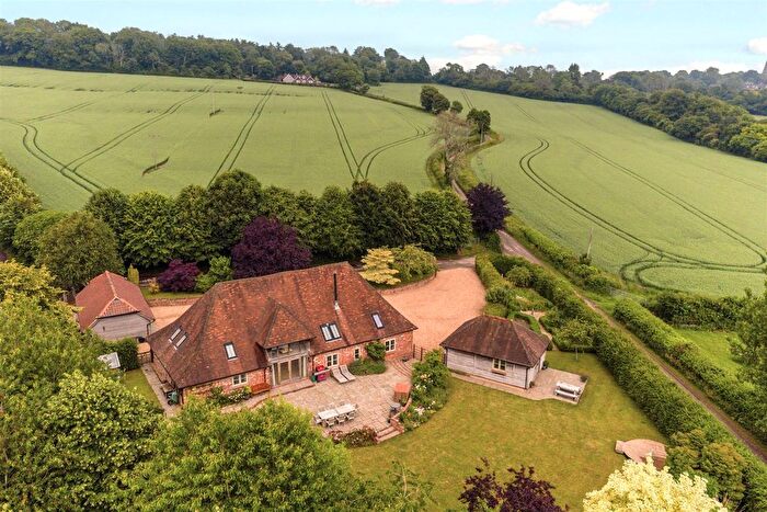 5 Bedroom Barn Conversion For Sale In Stocks Lane, Privett, Alton, GU34