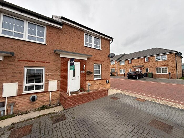 2 Bedroom End Terrace House For Sale In Chidswell Lane, Dewsbury, WF12