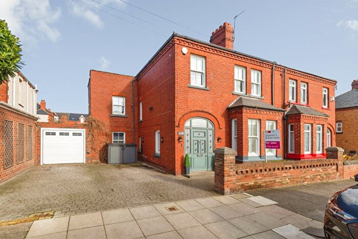 4 Bedroom Semi Detached House For Sale In Park Road, Hartlepool, TS26