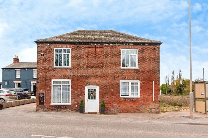 3 Bedroom Detached House For Sale In Gosberton Road, Surfleet, Spalding, PE11