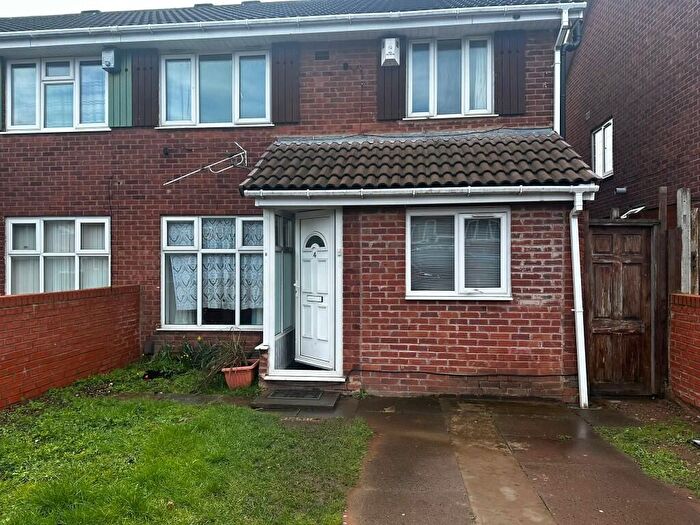 3 Bedroom Semi-Detached House To Rent In Abbey Street North, Birmingham, B18