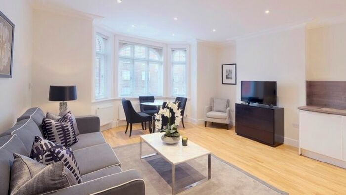 2 Bedroom Flat To Rent In Hamlet Court, Hamlet Gardens, London, W6
