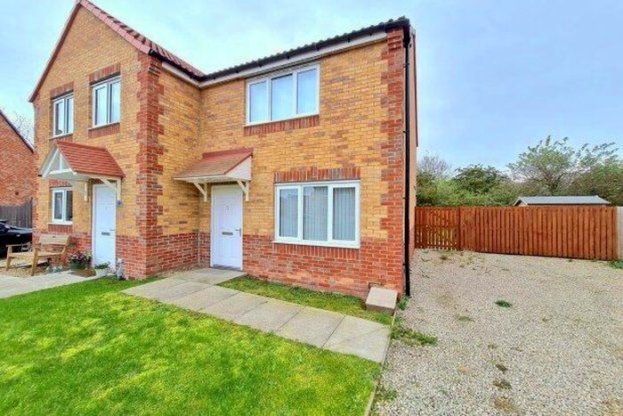 2 Bedroom Property To Rent In St. Georges Close, Newton Aycliffe DL5