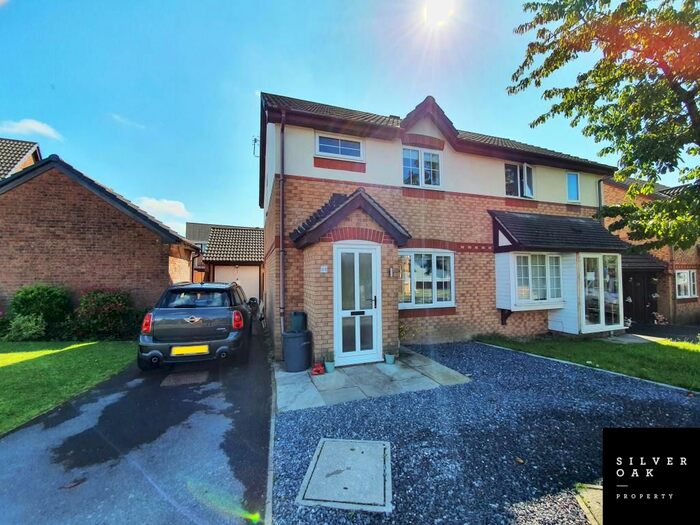 3 Bedroom Semi-Detached House To Rent In Nightingale Court, Llanelli, SA15
