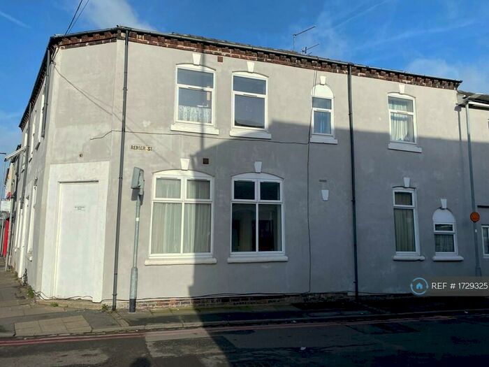 1 Bedroom Flat To Rent In Waterloo Road, Stoke-On-Trent, ST6