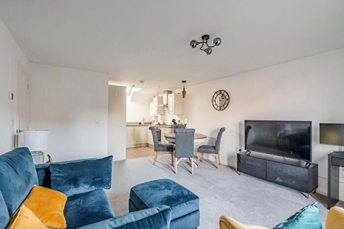 2 Bedroom Flat For Sale In Falcon Crescent, Costessey, NR8