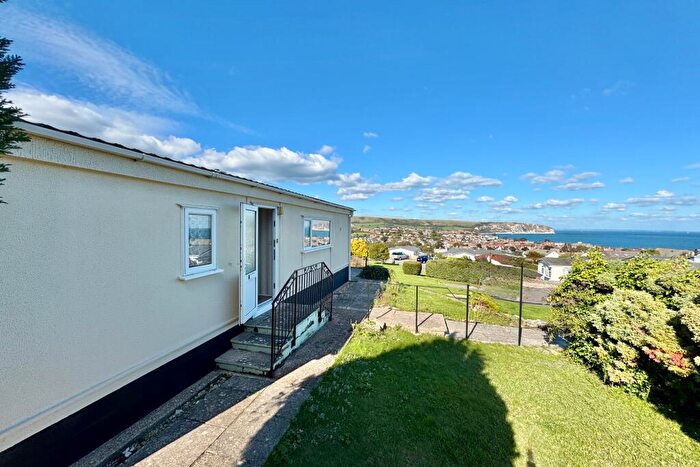 2 Bedroom Park Home For Sale In Hoburne Park, Swanage, BH19