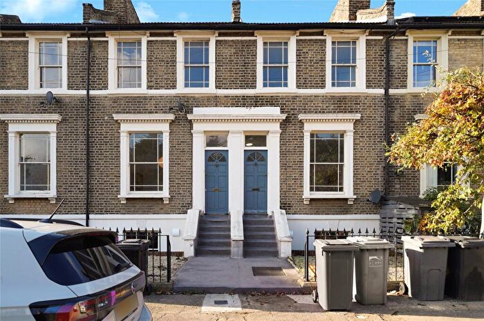 5 Bedroom Terraced House To Rent In Kitcat Terrace, Bow, E3