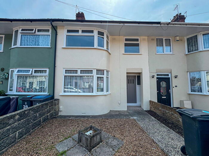 3 Bedroom Terraced House For Sale In Alfred Road, Dover, CT16