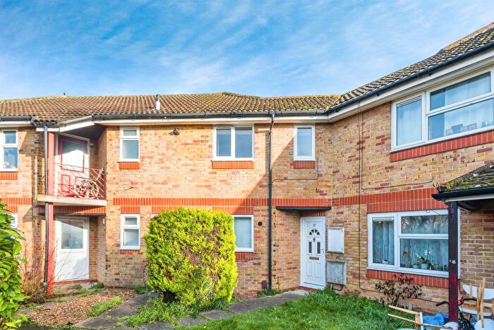 1 Bedroom Maisonette For Sale In Challenor Close, Abingdon, OX14