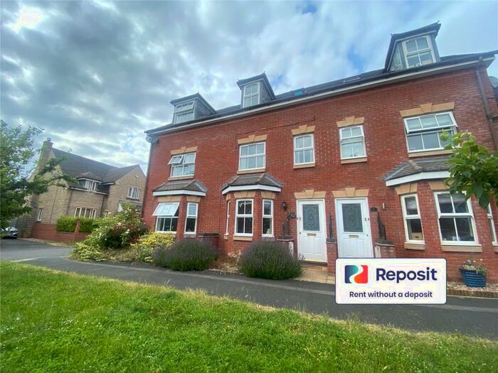 3 Bedroom House To Rent In Wetherby Way, Stratford Upon Avon, Warwickshire, CV37