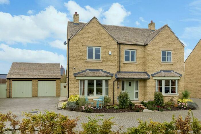 5 Bedroom Detached House For Sale In Mickleton, Chipping Campden, GL55