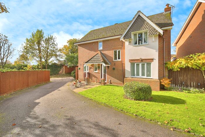 4 Bedroom Detached House For Sale In Mescalero, Kingsthorpe, Northampton, NN2