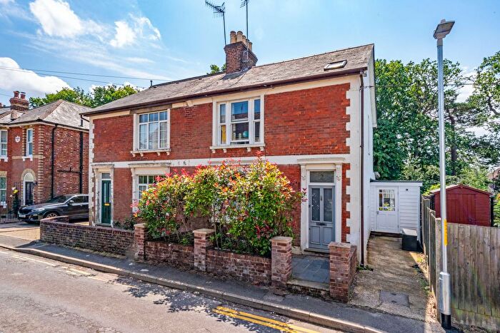 3 Bedroom Detached House For Sale In Napier Road, Tunbridge Wells, Kent, TN2