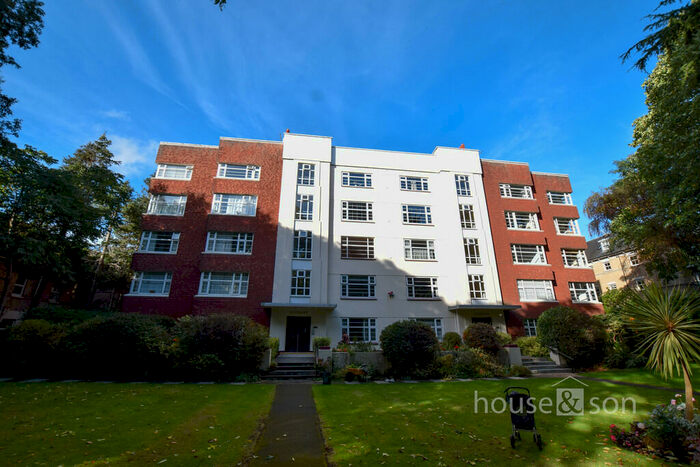 1 Bedroom Apartment To Rent In Erinbank Mansions, Manor Road, BH1