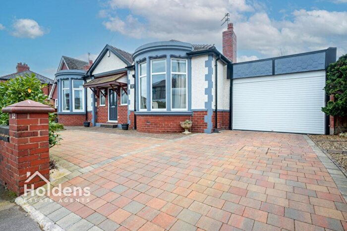 3 Bedroom Detached Bungalow For Sale In Pembury Avenue, Penwortham, PR1