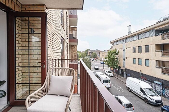 1 Bedroom Flat To Rent In Jubilee Street, Tower Hamlets, London, E1