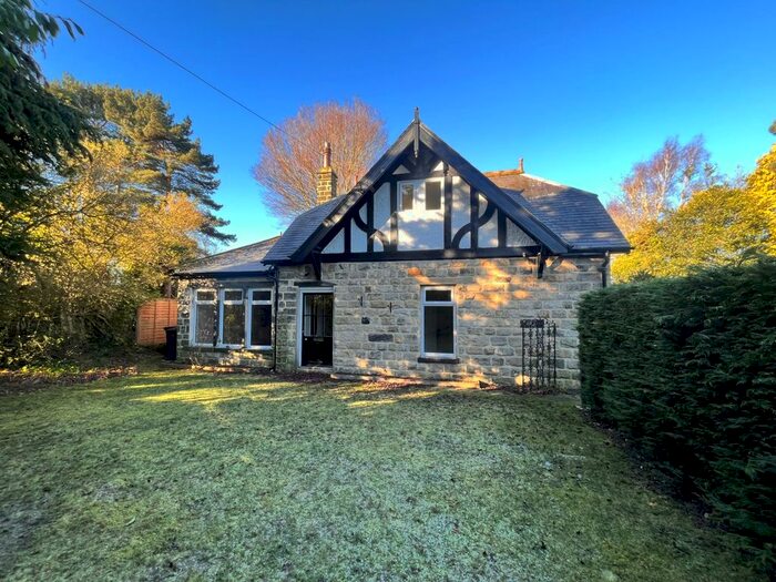 Detached House To Rent In Duchy Road, Harrogate, North Yorkshire, HG1