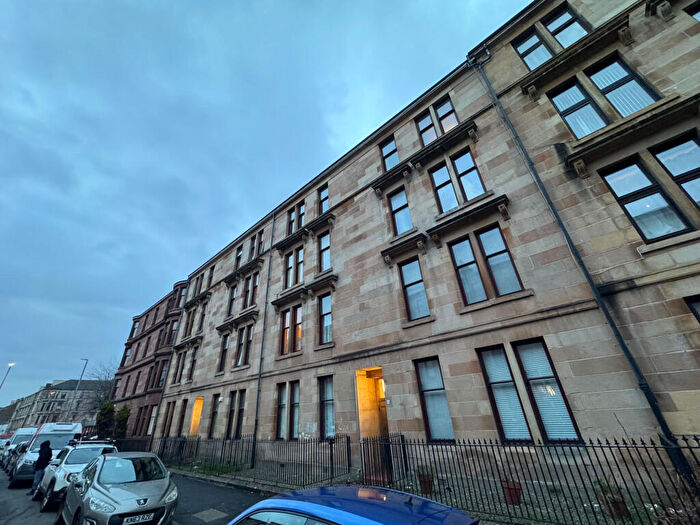2 Bedroom Flat To Rent In Garturk Street, Govanhill, G42