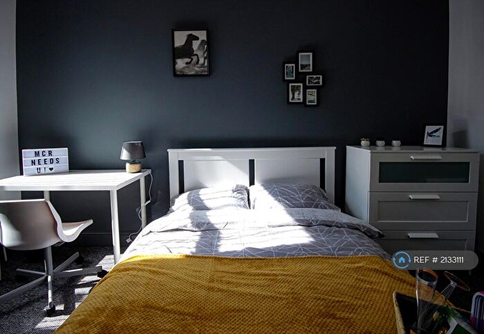 5 Bedroom Terraced House To Rent In Beeley Street, Salford, M6