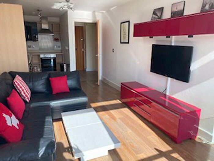 1 Bedroom Apartment For Sale In Langley Walk, Birmingham, B15