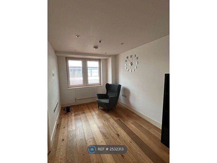 1 Bedroom Flat To Rent In Green Dragon House, Croydon, CR0