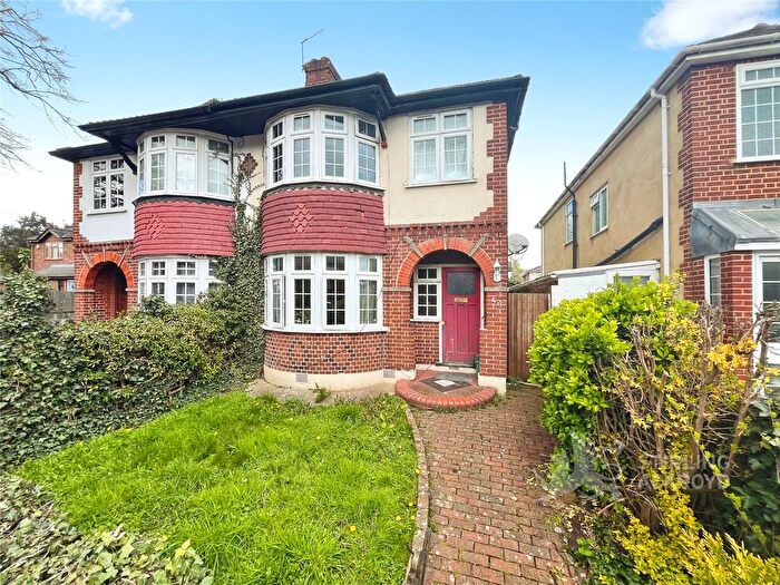 4 Bedroom Semi Detached House To Rent In Victoria Street, Englefield Green, TW20