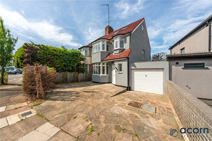 4 Bedroom Semi-Detached House To Rent In Colin Crescent, London, NW9
