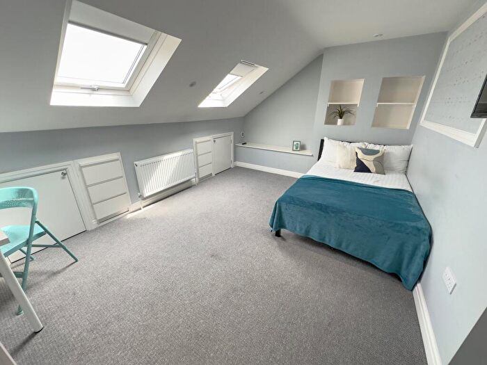 8 Bedroom House To Rent In Ashfield, L15