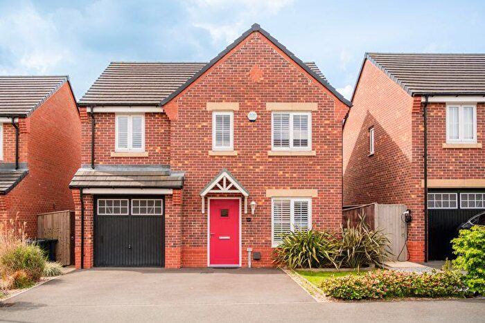 4 Bedroom Detached House For Sale In High Grove Park, Ormskirk, L40