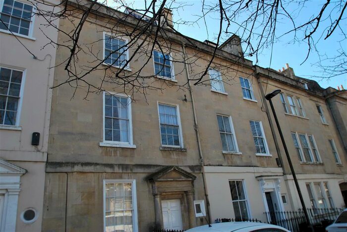 1 Bedroom Apartment To Rent In Kensington Place, Bath, BA1