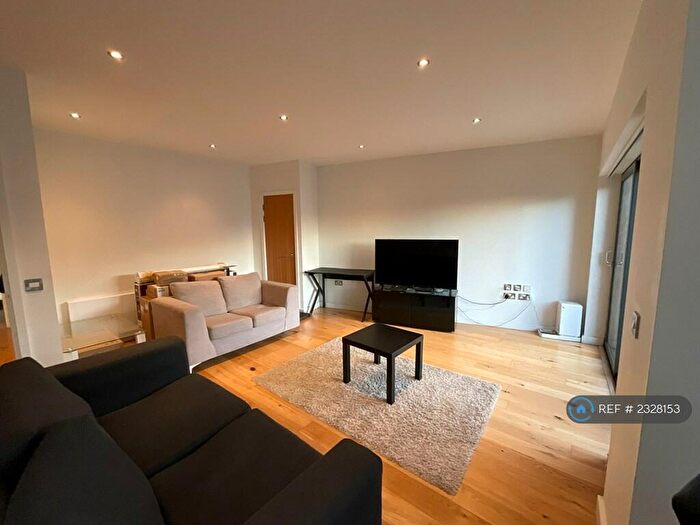 1 Bedroom Flat To Rent In Boleyn Road, London, N16