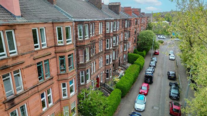 2 Bedroom Flat To Rent In Onslow Drive, Dennistoun, Glasgow, G31