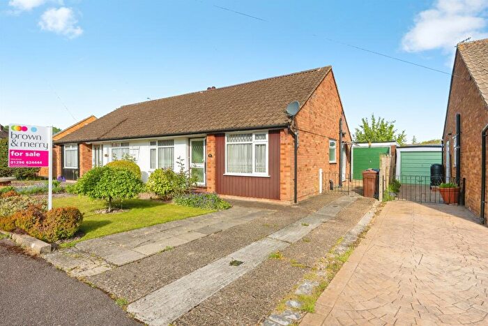 3 Bedroom Semi-Detached Bungalow For Sale In The Cedars, Wendover, Aylesbury, HP22