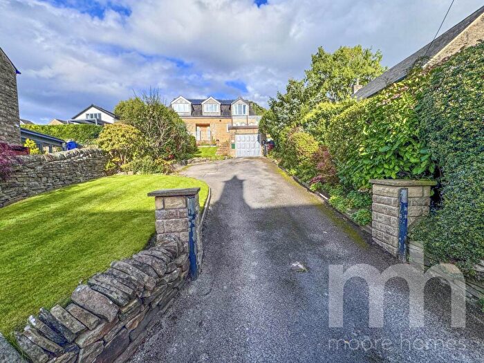5 Bedroom Detached House For Sale In Kinder Road, Hayfield, SK22