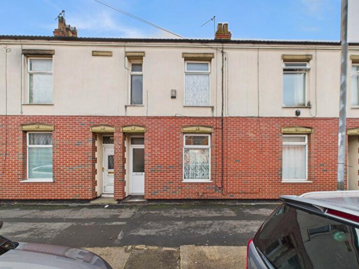 3 Bedroom Terraced House For Sale In Holland Street, Hull, East Riding Of Yorkshire, HU9