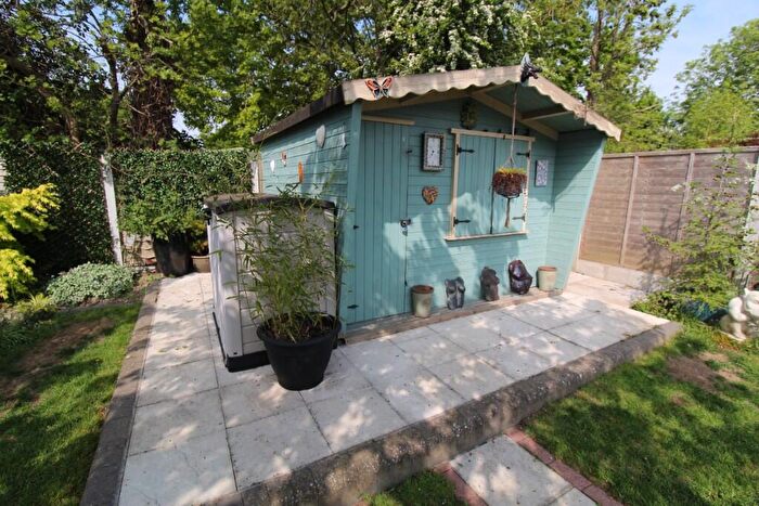 2 Bedroom Semi-Detached Bungalow For Sale In Devon Gardens, Rochford, Essex, SS4