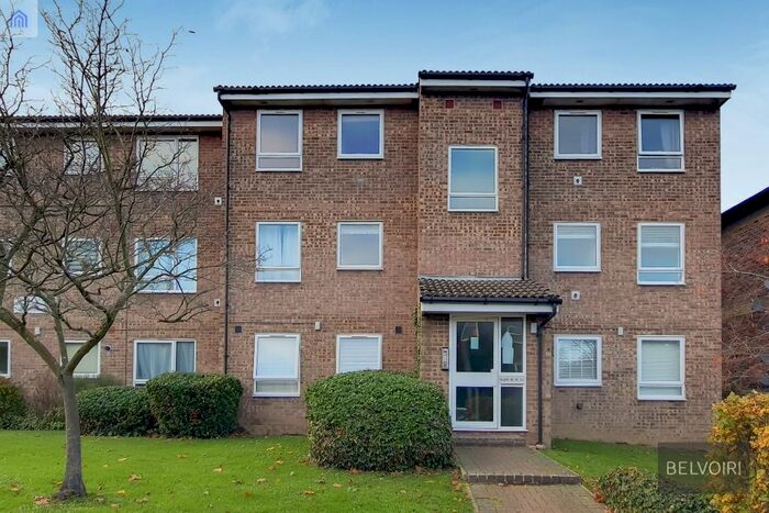 2 Bedroom Flat To Rent In Carlton Road, Bexley, Sidcup DA14
