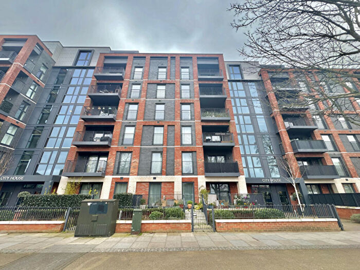 1 Bedroom Flat For Sale In City House, N21