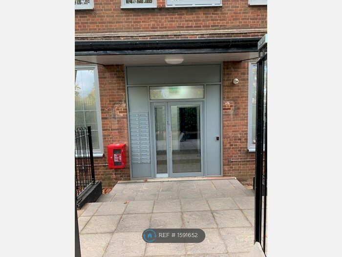 1 Bedroom Flat To Rent In Church Way, Edgware, HA8