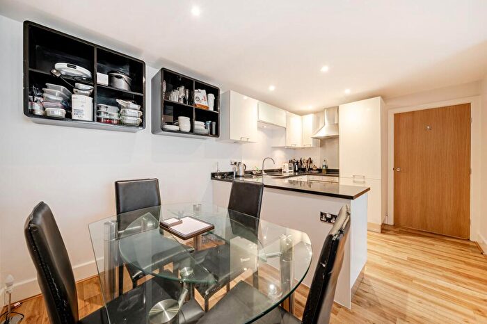 2 Bedroom Flat For Sale In Church Street, Epsom, KT17
