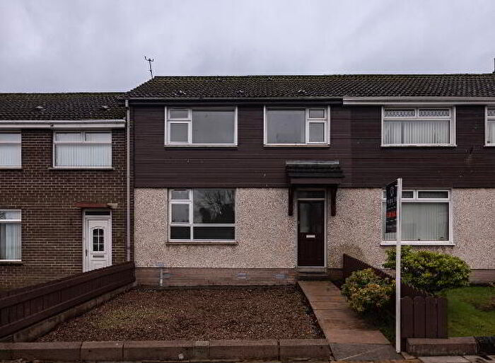 3 Bedroom Mid Terraced House For Sale In Drumard Avenue, Portadown, BT62